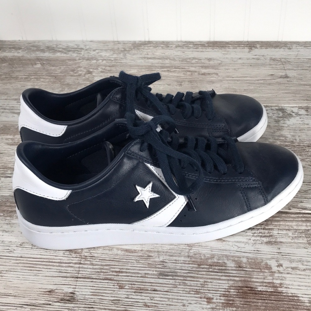 Converse Low-Top Leather Trainers Navy with Star 7